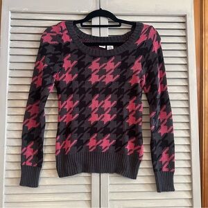 SO Pink and Black Houndstooth Sweater